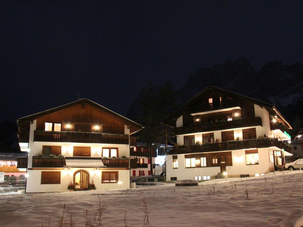 Hotel Capannina Cortina dʼAmpezzo Eksteriør billede