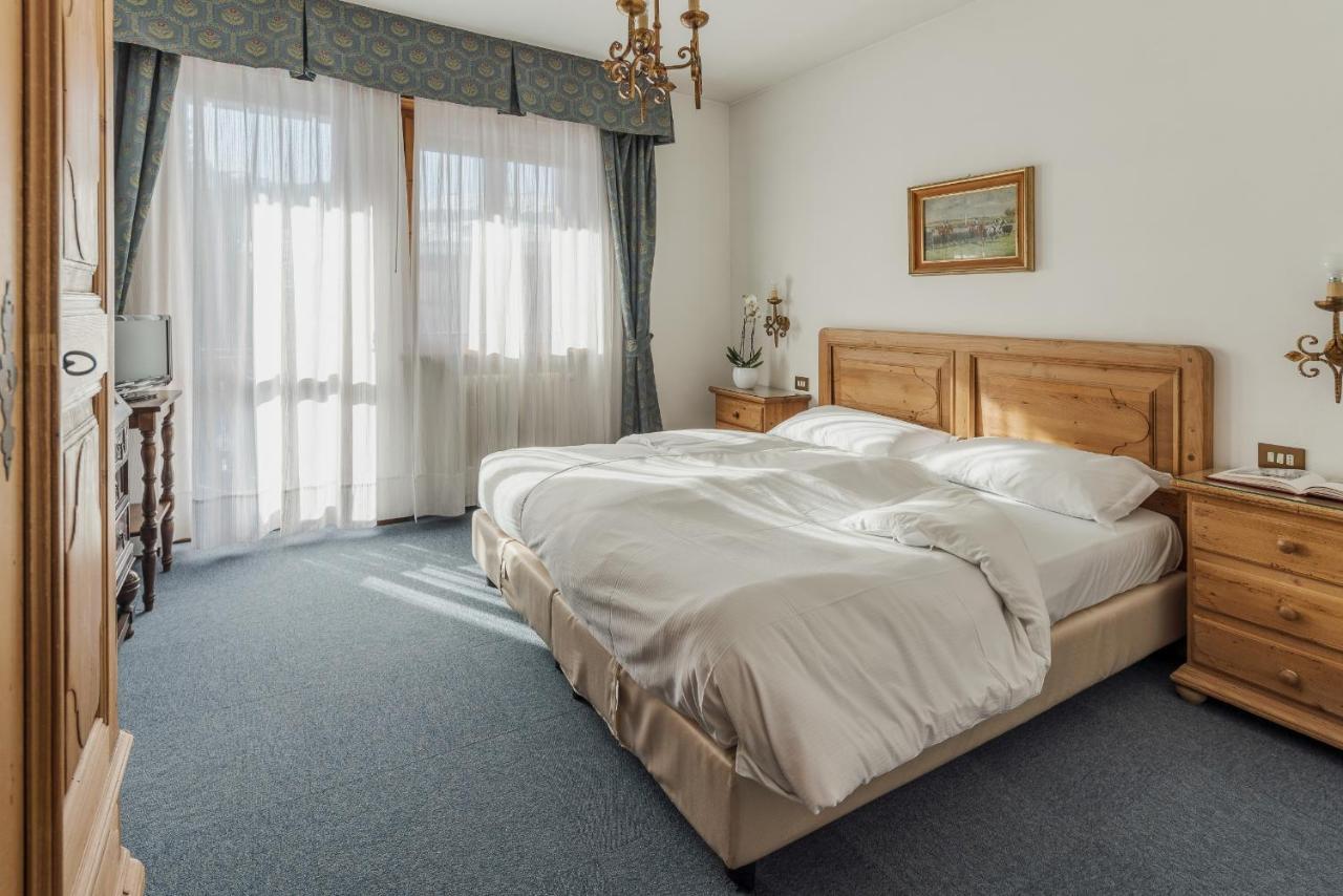 Hotel Capannina Cortina dʼAmpezzo Eksteriør billede