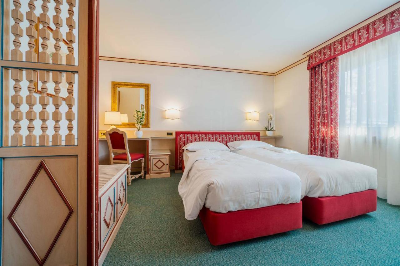 Hotel Capannina Cortina dʼAmpezzo Eksteriør billede